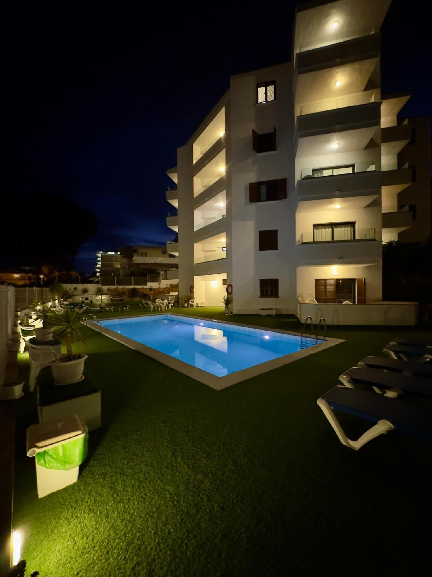 Marina Palmanova Apartamentos Exterior photo