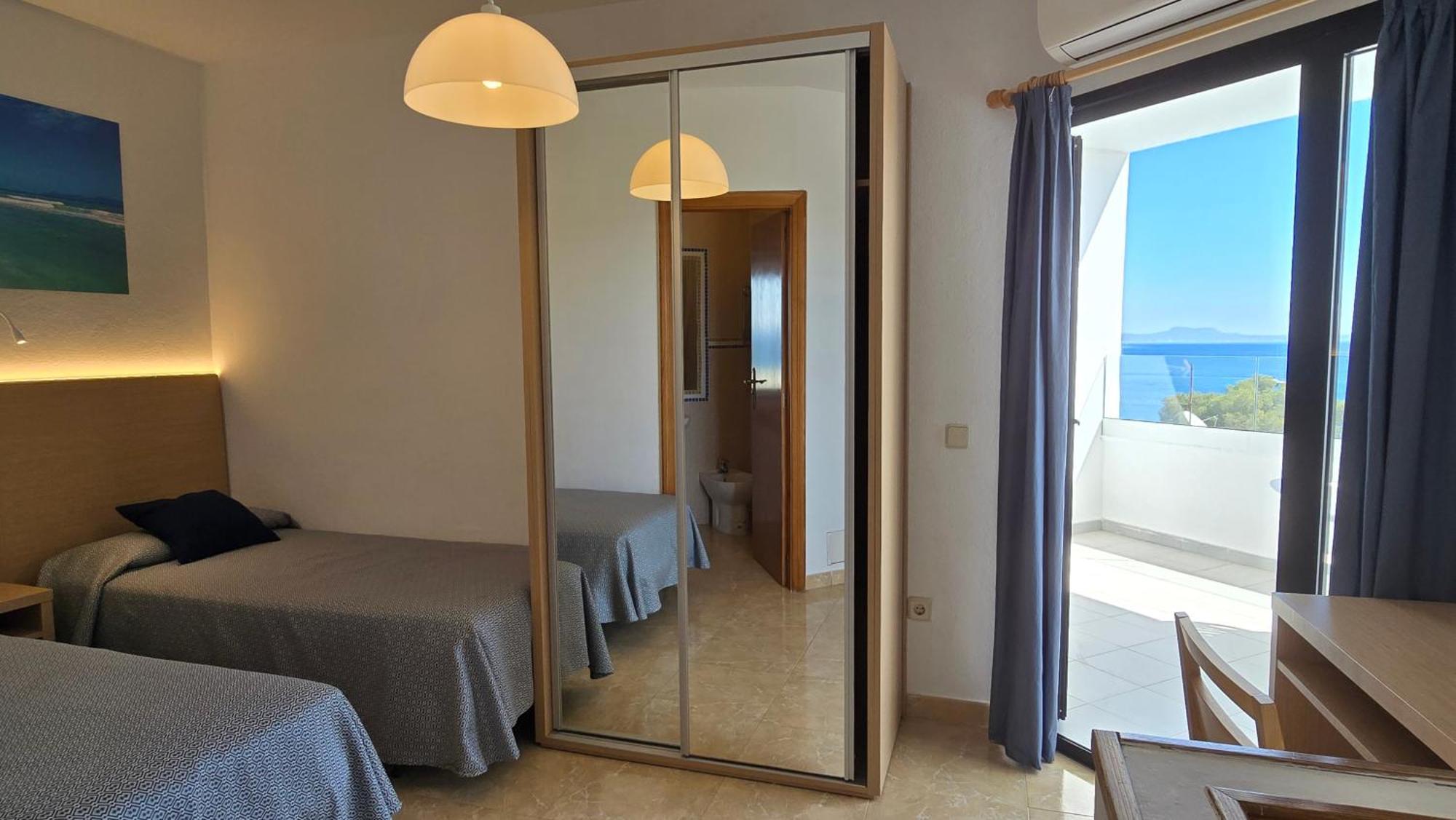 Marina Palmanova Apartamentos Exterior photo